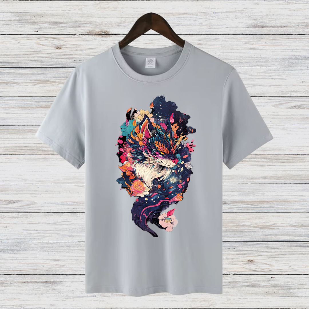 Magischer Winterwolf | Mystisches Kunst T-Shirt | Fantasievolles Design | Trendiges Shirt für die kalte Jahreszeit
