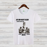 Ich bin nicht klein | Lustiges Hundemotiv Shirt | Humorvolles Statement für Chihuahua-Fans | Perfekt für den Winter