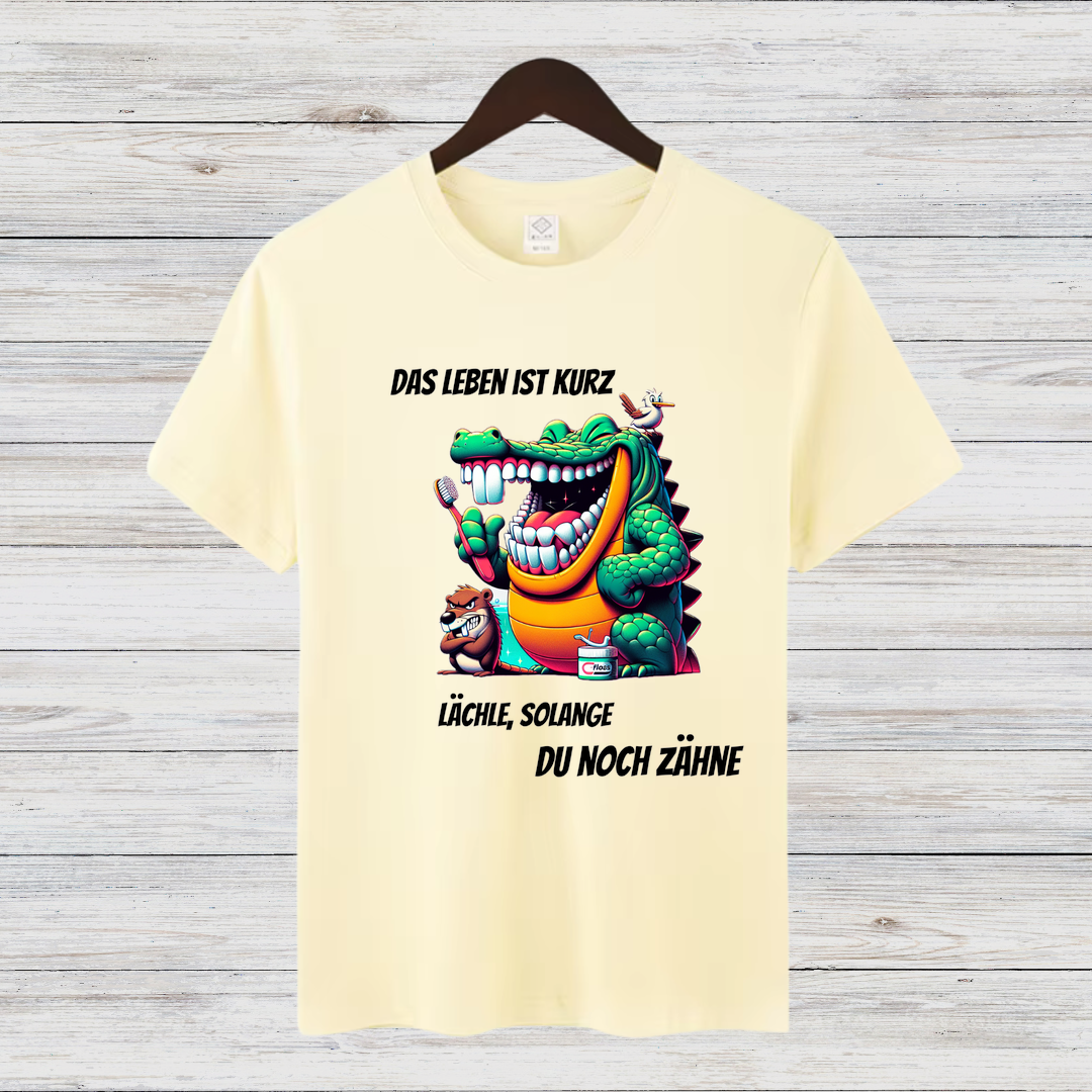 Das Leben ist kurz | Lustiges Krokodil-Shirt | Humorvolles Statement | Perfekt für kalte Tage