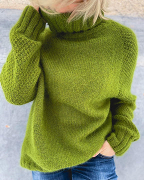 HerbstTrend® - Grass green oversized knitted turtleneck sweater