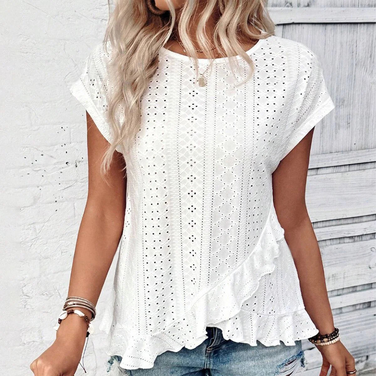 Round neck comfort top white