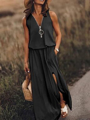 SpringStil® - Black sleeveless maxi dress with illusion pleats