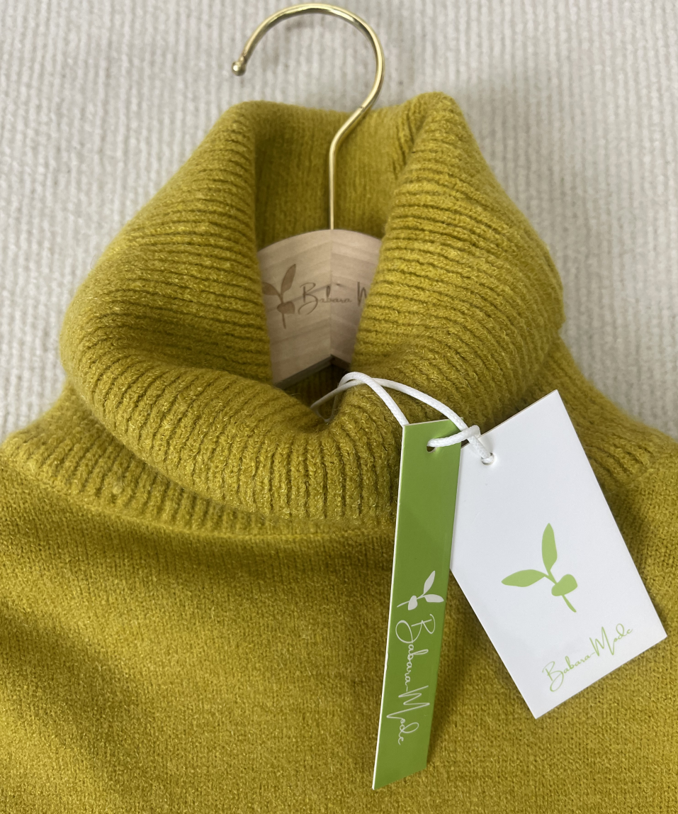 WinterTrend® - Plain sweater with high neckline in sage