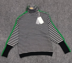 Even&amp;Vil® - Green striped sweater with black and white diamond pattern