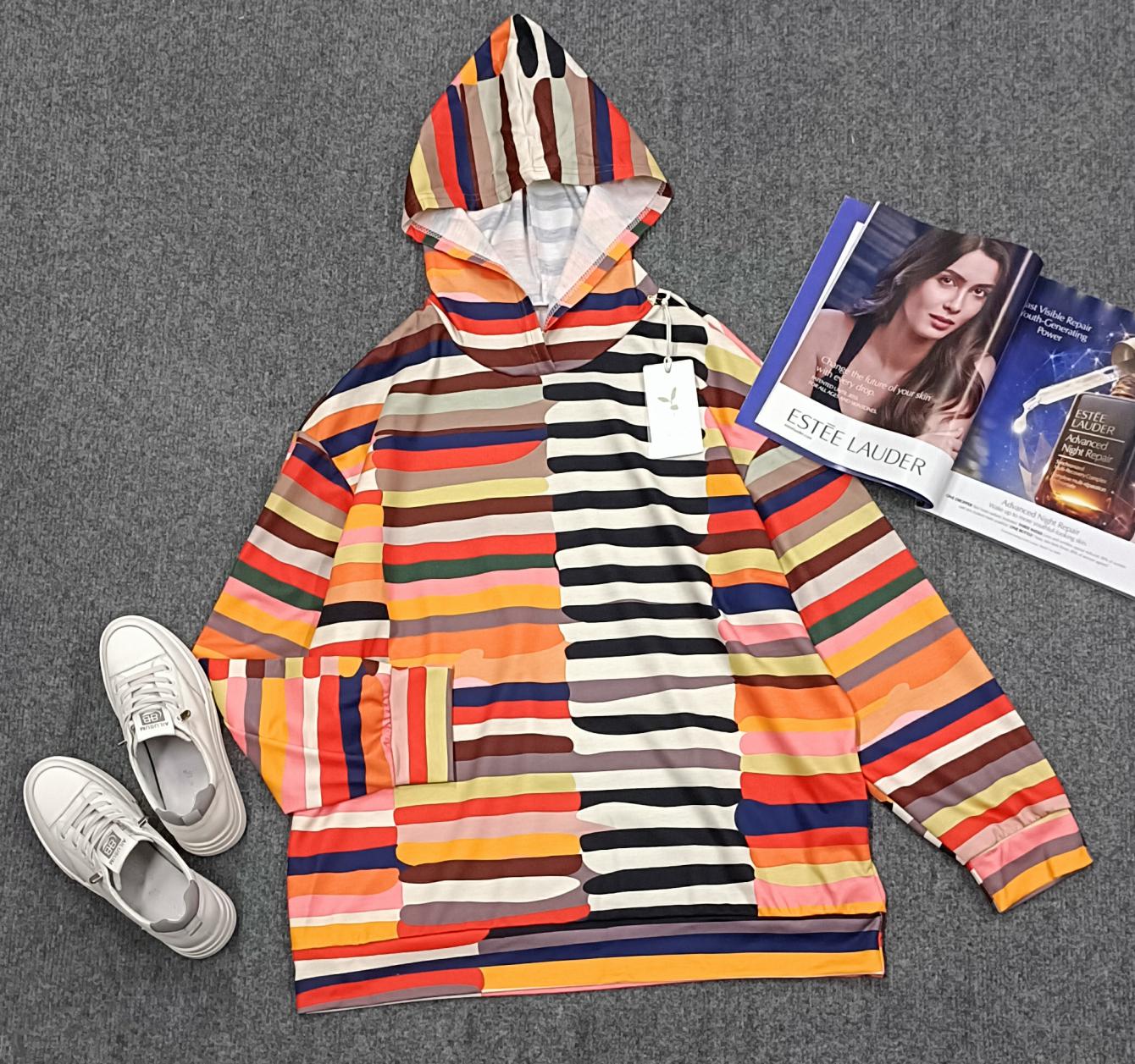 FallStil® - Colorful black and white striped sweatshirt with hood