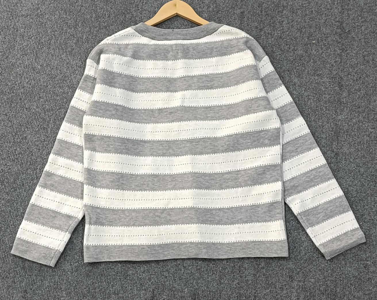 FallStil® - Colliding Stripes Sweater with button placket