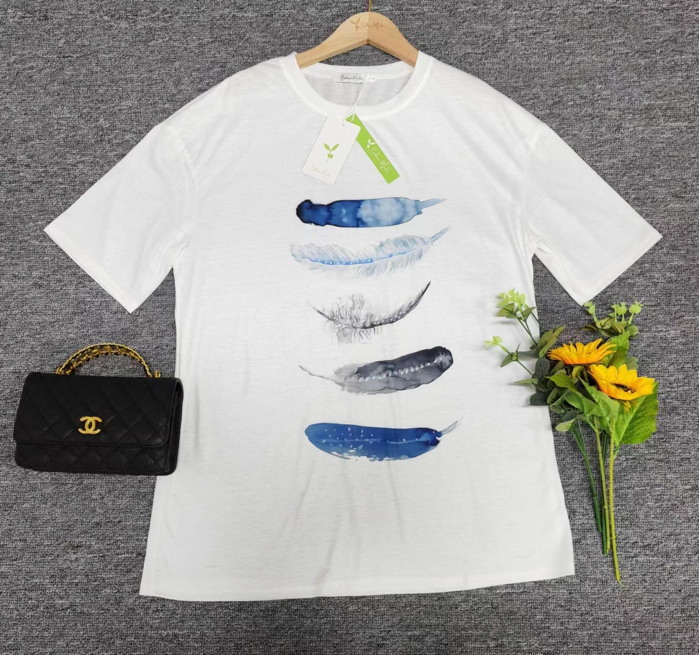 SpringStil® - Freedom Feather short sleeve T-shirt