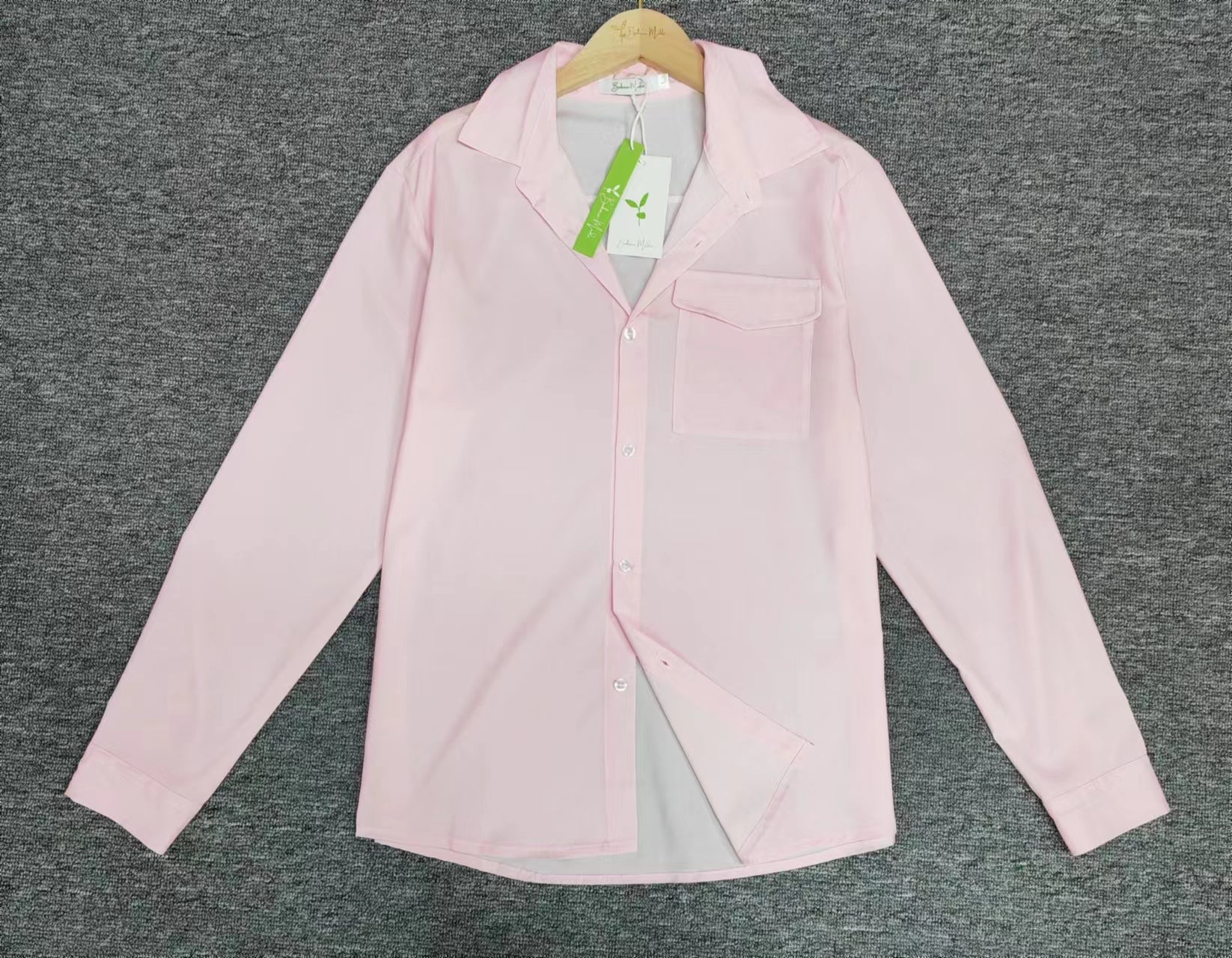 Monci® - Pink long-sleeved shirt with oversized shoulder straps