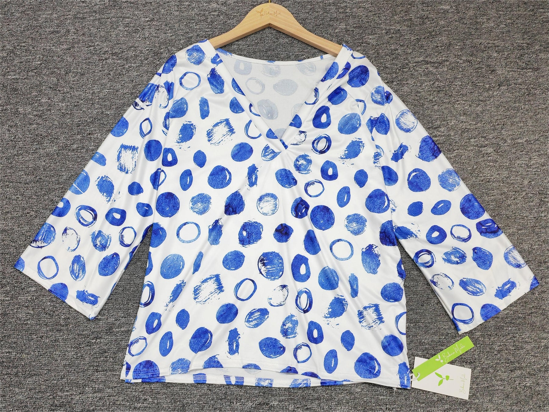 FallStil® - Abstract blue dotted white v-neck tunic top