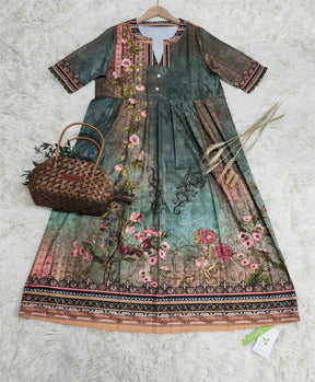 FallStil® - masterful dress with oriental charm and timeless style