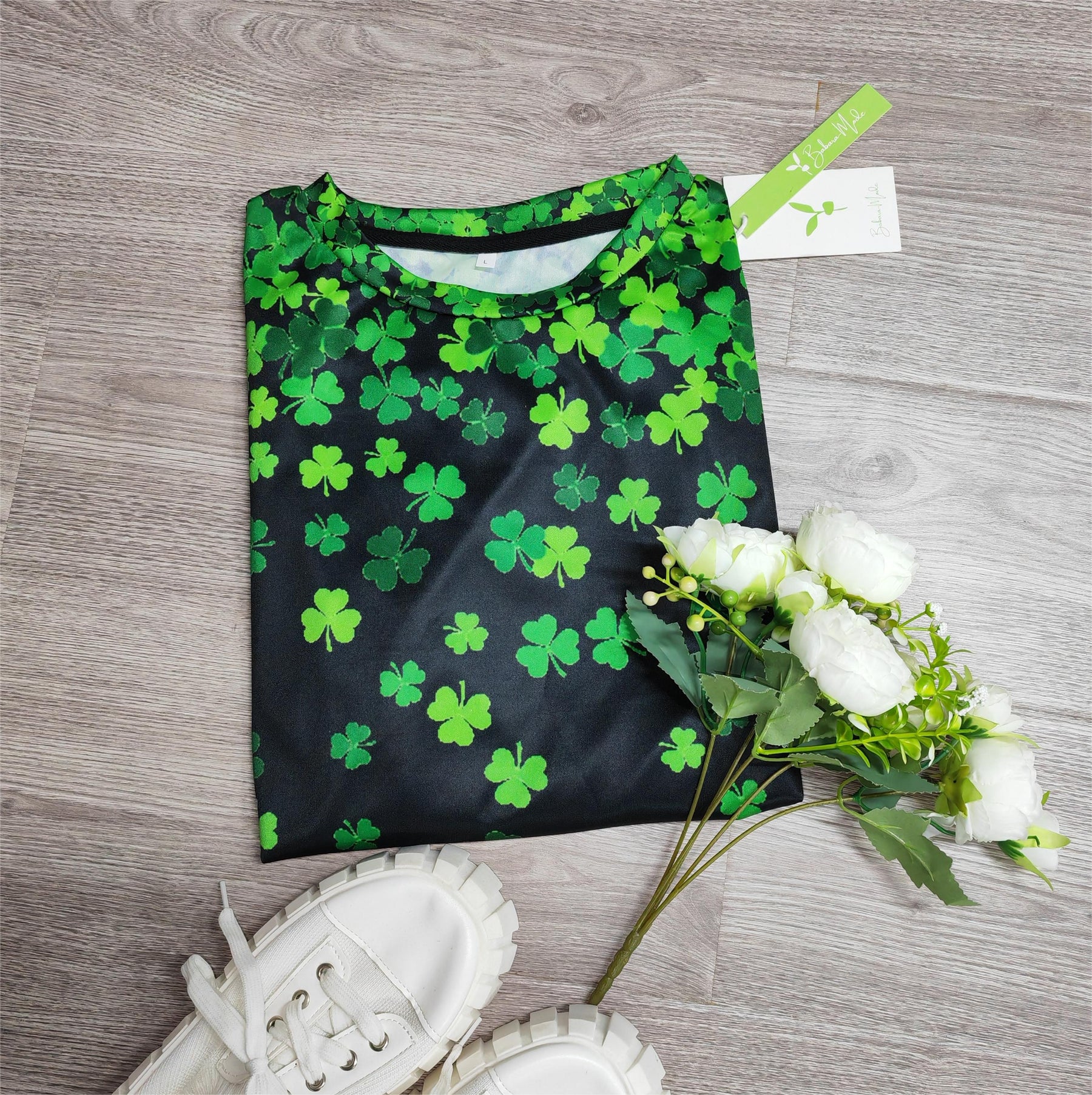 SpringStil® - Lucky Green long-sleeved top with four-leaf clover