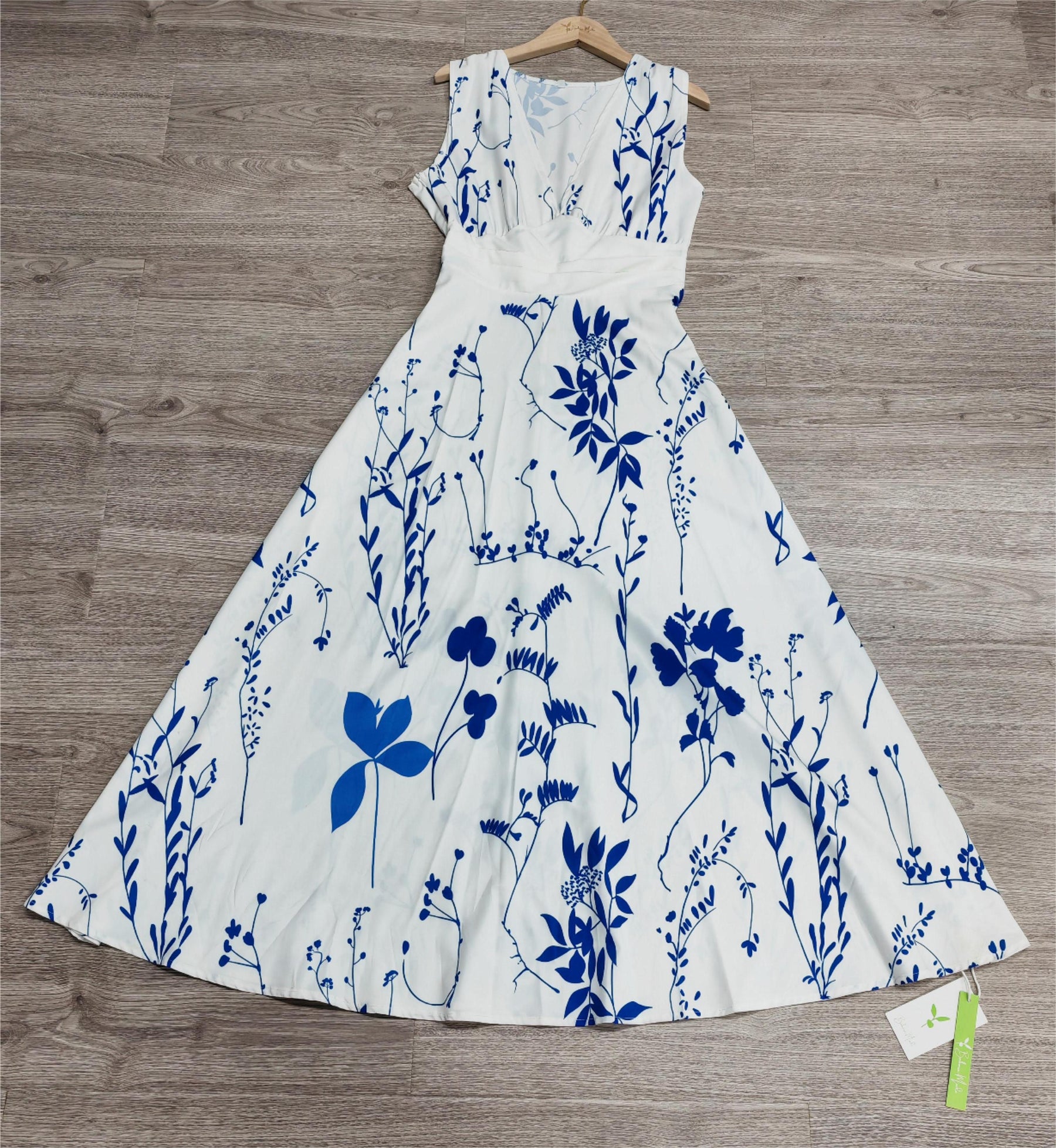 FallStil® - Royal blue white floral print midi dress