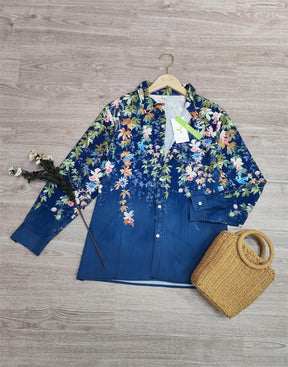 FallStil® - Blue blouse with floral print and leaves