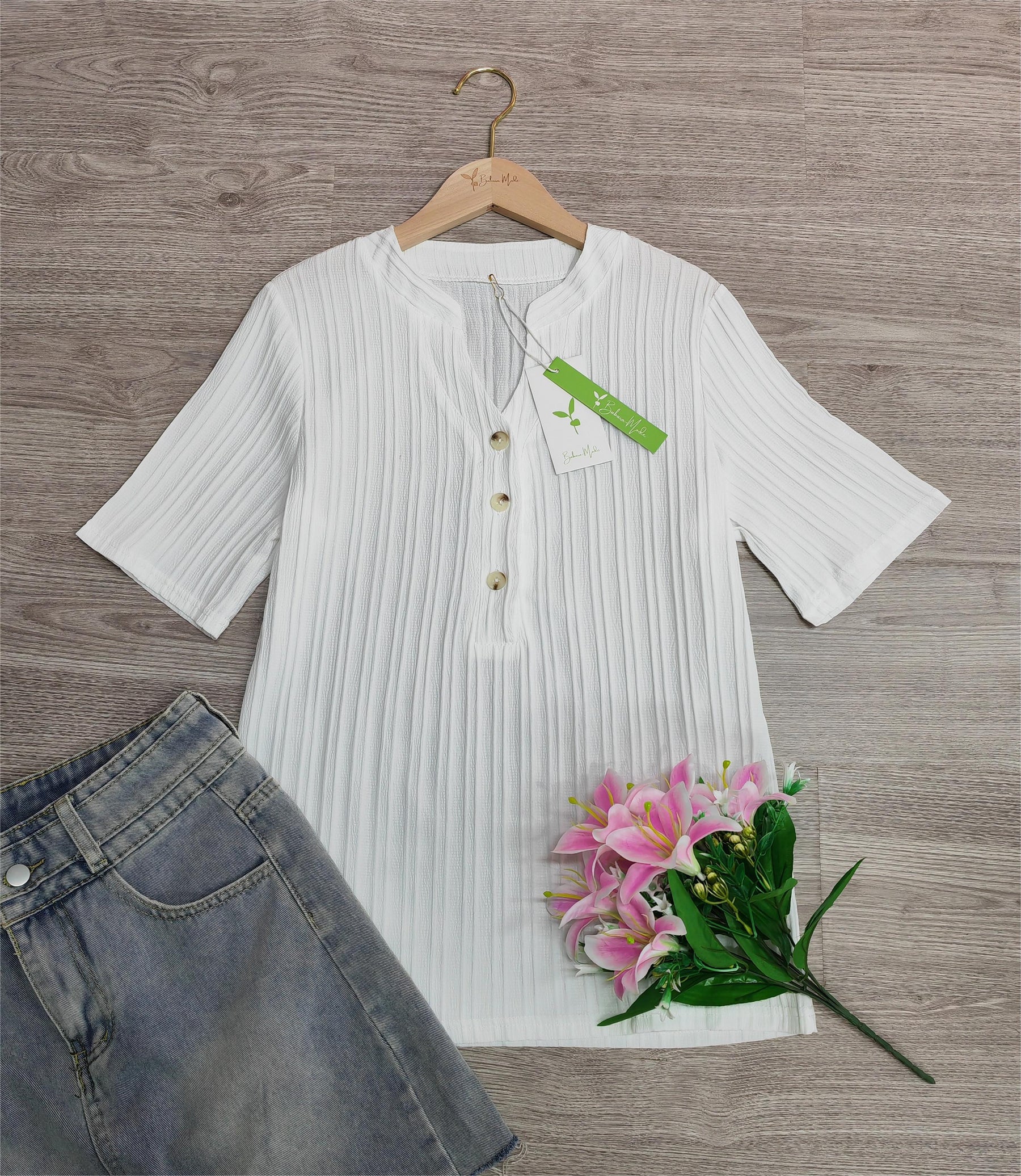 Springstil® - Chic short-sleeved plain top