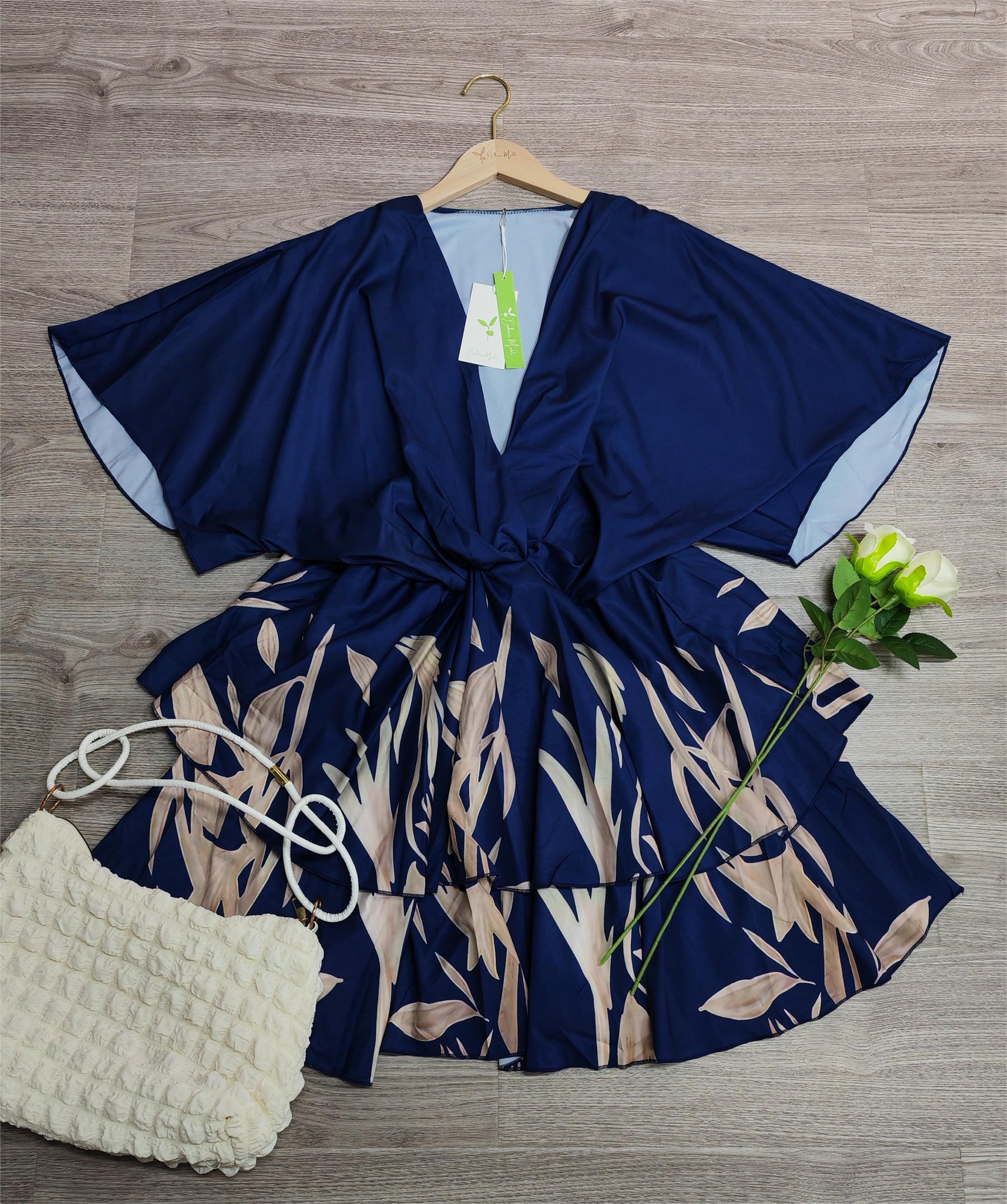 FallStil® - V-neck boho casual batwing sleeve blue floral mini dress 