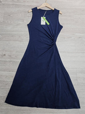 FallStil® - Navy blue solid sleeveless midi dress