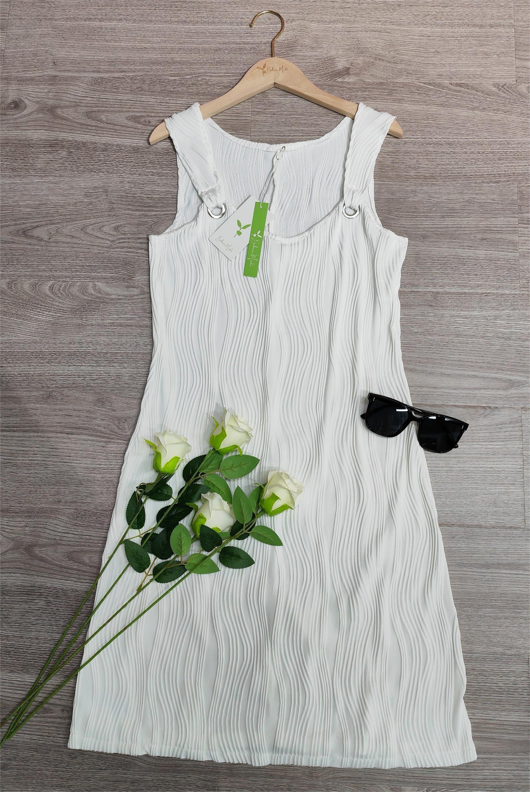 PureWear® - Elegant sleeveless plain mini dress