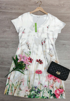 Naturlux® - Romantic mini dress with short sleeves and V-neck