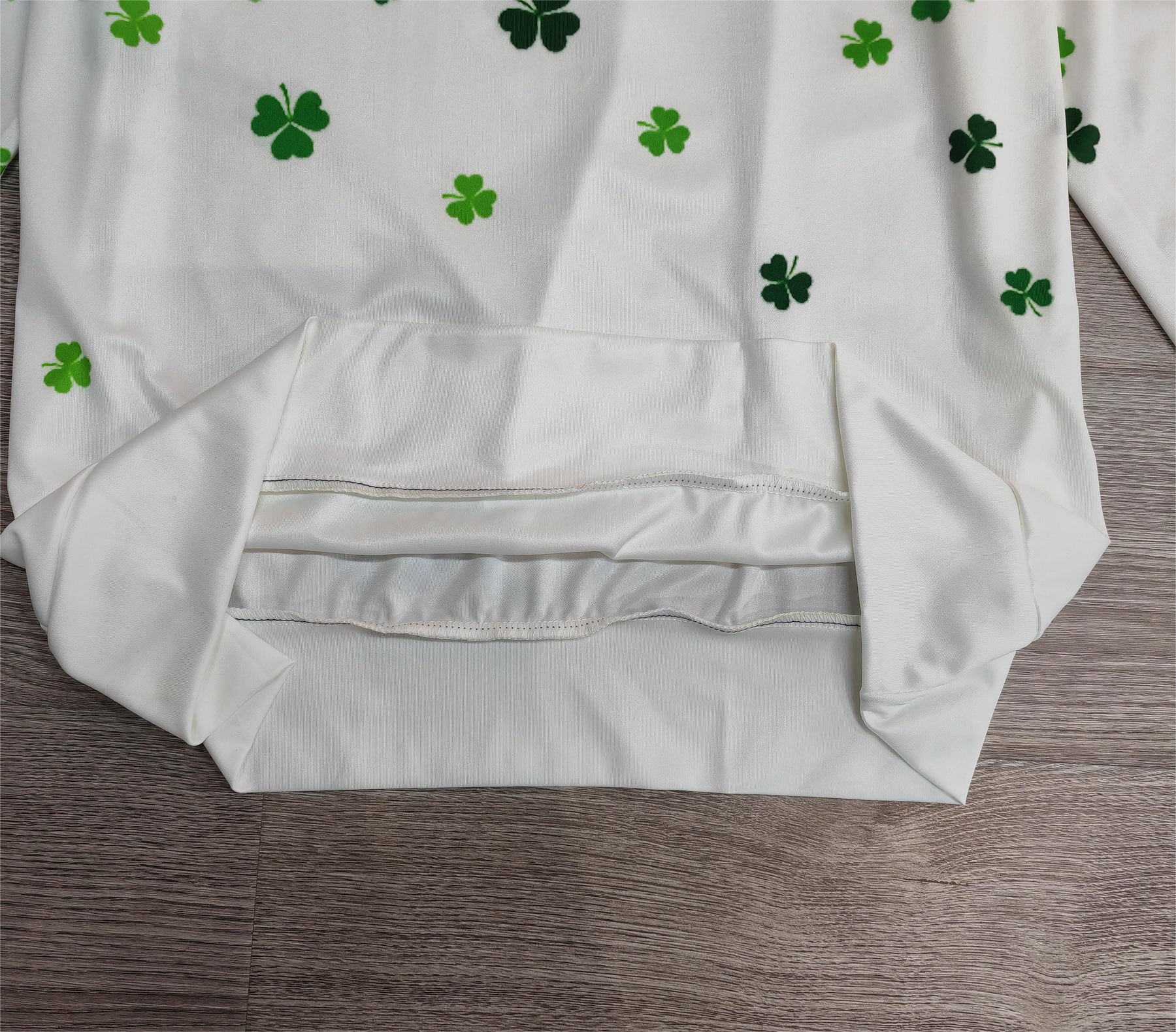 FallStil® - Four Leaf Clover April Fool's Long Sleeve Top