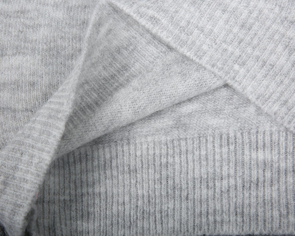 FallStil® - Grey Days Classic sweater with button placket