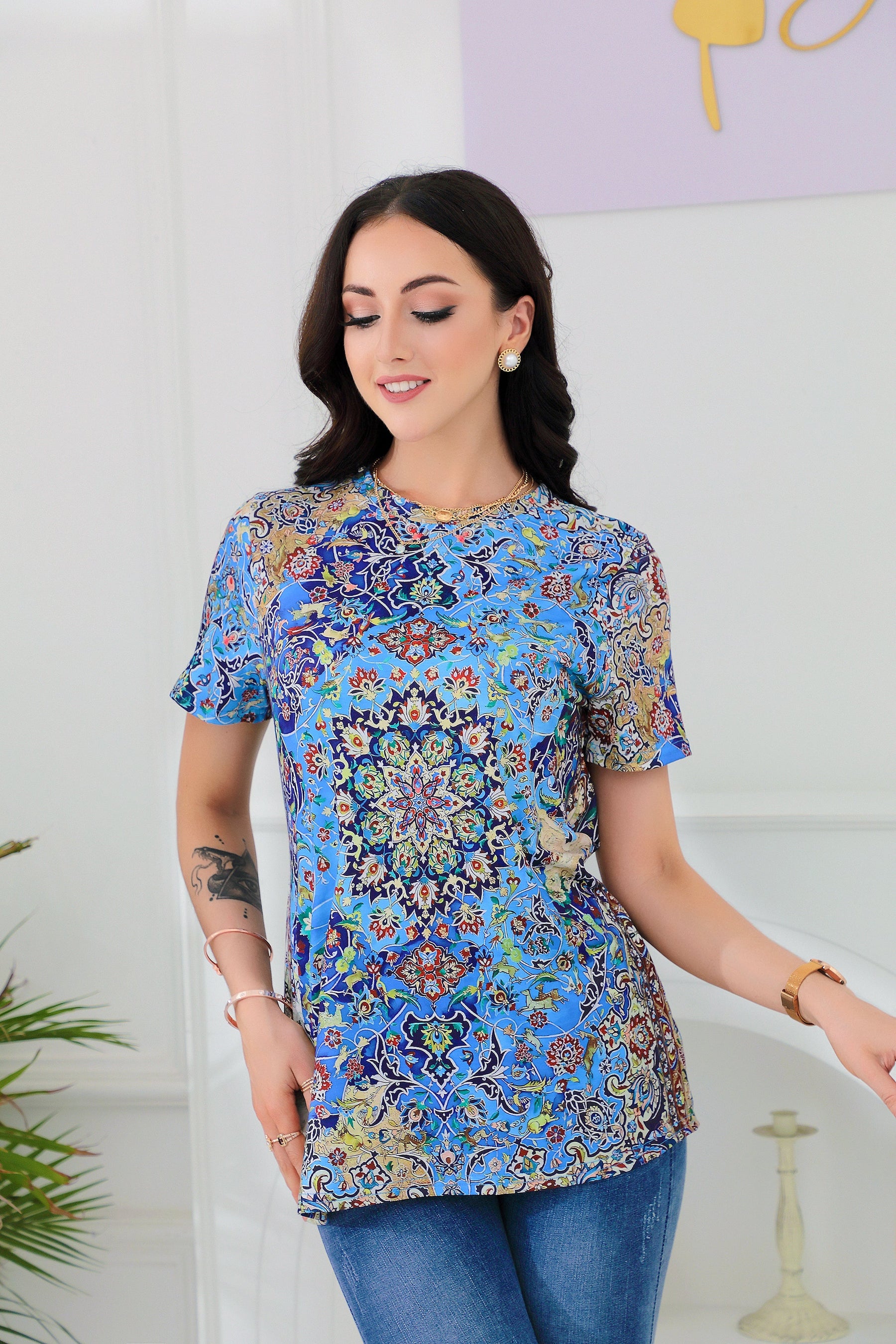 SpringStil® - Beautiful short-sleeved top with blue print