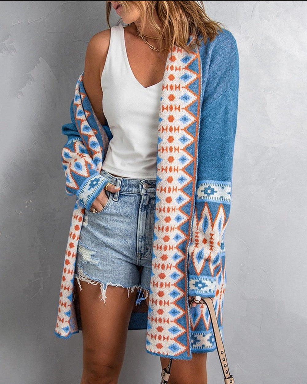 HerbstTrend® - Blue long-sleeved cardigan with print