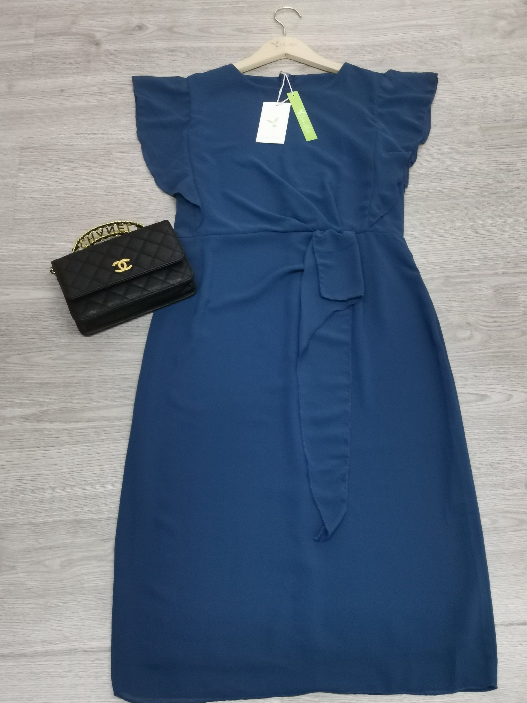 FallStil® - Blue solid sleeveless midi dress