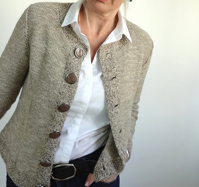 StrickSinn® - Khaki long-sleeved cardigan with button placket