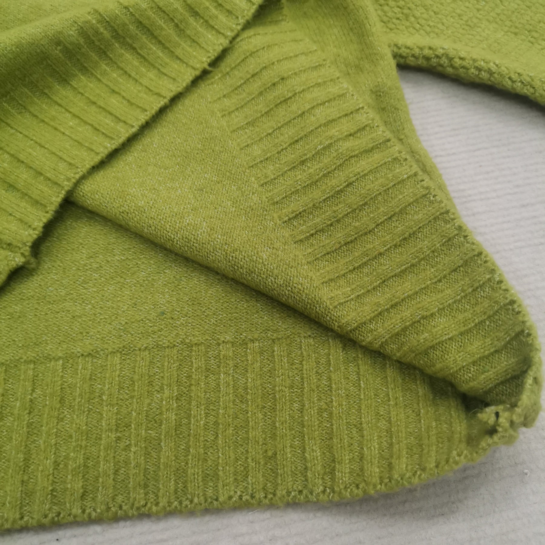 HerbstTrend® - Grass green oversized knitted turtleneck sweater