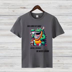 Das Leben ist kurz | Lustiges Krokodil-Shirt | Humorvolles Statement | Perfekt für kalte Tage