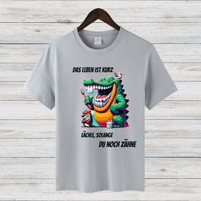 Das Leben ist kurz | Lustiges Krokodil-Shirt | Humorvolles Statement | Perfekt für kalte Tage