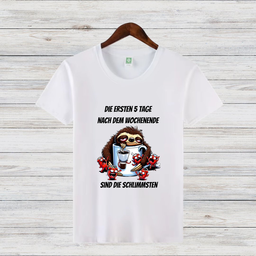 Faultier Kaffeeliebhaber | Lustiges T-Shirt | Statement Shirt für Morgenmuffel | Humorvolles Design für kalte Tage