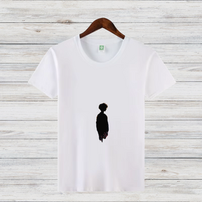 Mystische Silhouette | Kunstvolles Design Shirt | Minimalistische Mode | Stilvolles Baumwollshirt für den Winter