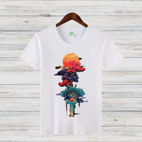 Magischer Winterbaum | Künstlerisches T-Shirt | Mystisches Naturdesign | Stilvolles Shirt für kalte Tage