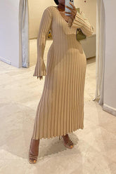 Elegance Stripe Pleated Dress