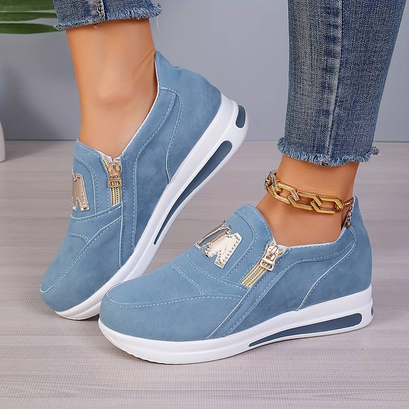 Raffiné® - wedge heel sneakers with golden charm