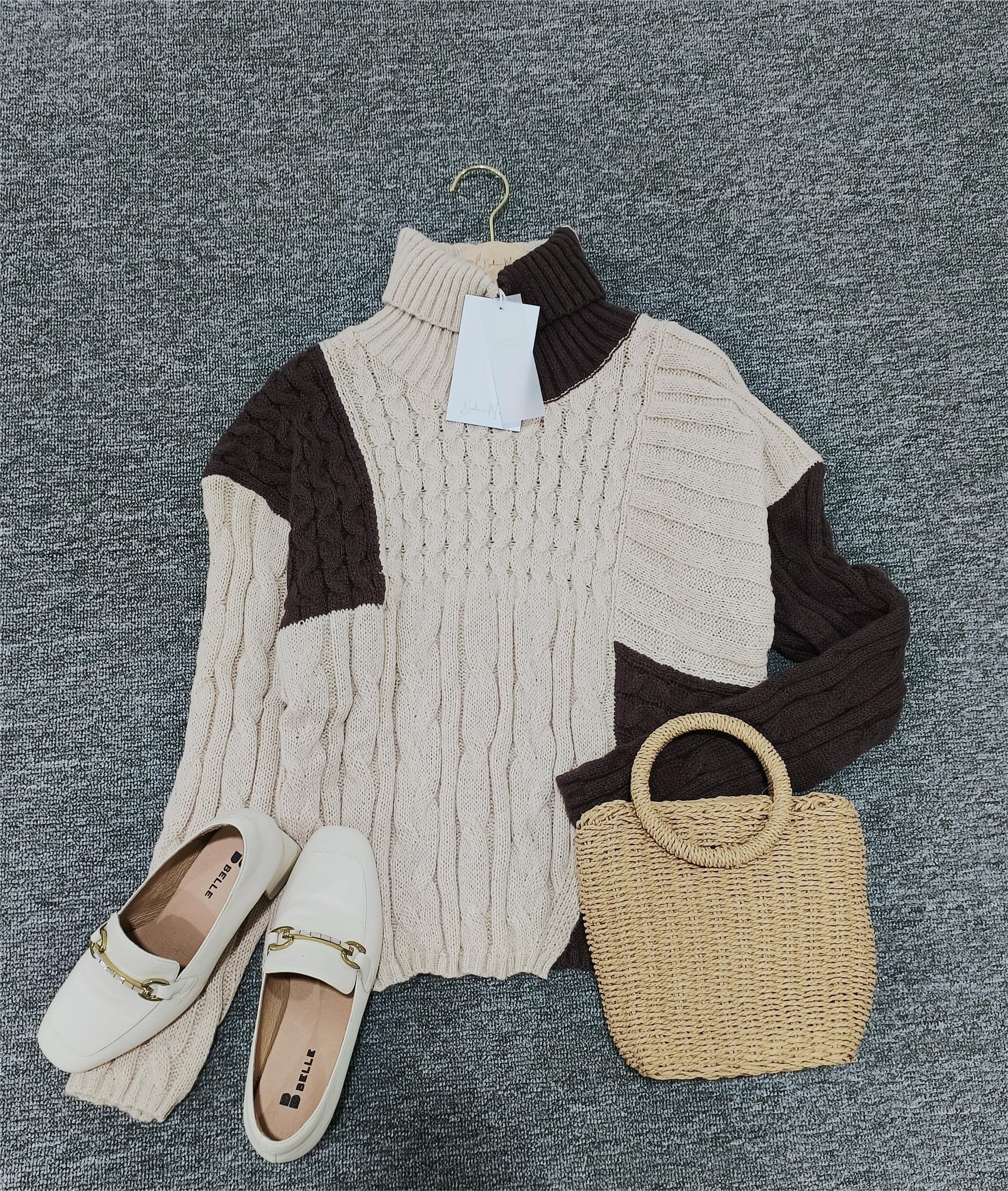 HerbstTrend® - Coffee-colored sweater with high neckline