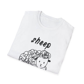 Sheep Happens | Lustiges Statement Shirt | Witziges Schaf-Design